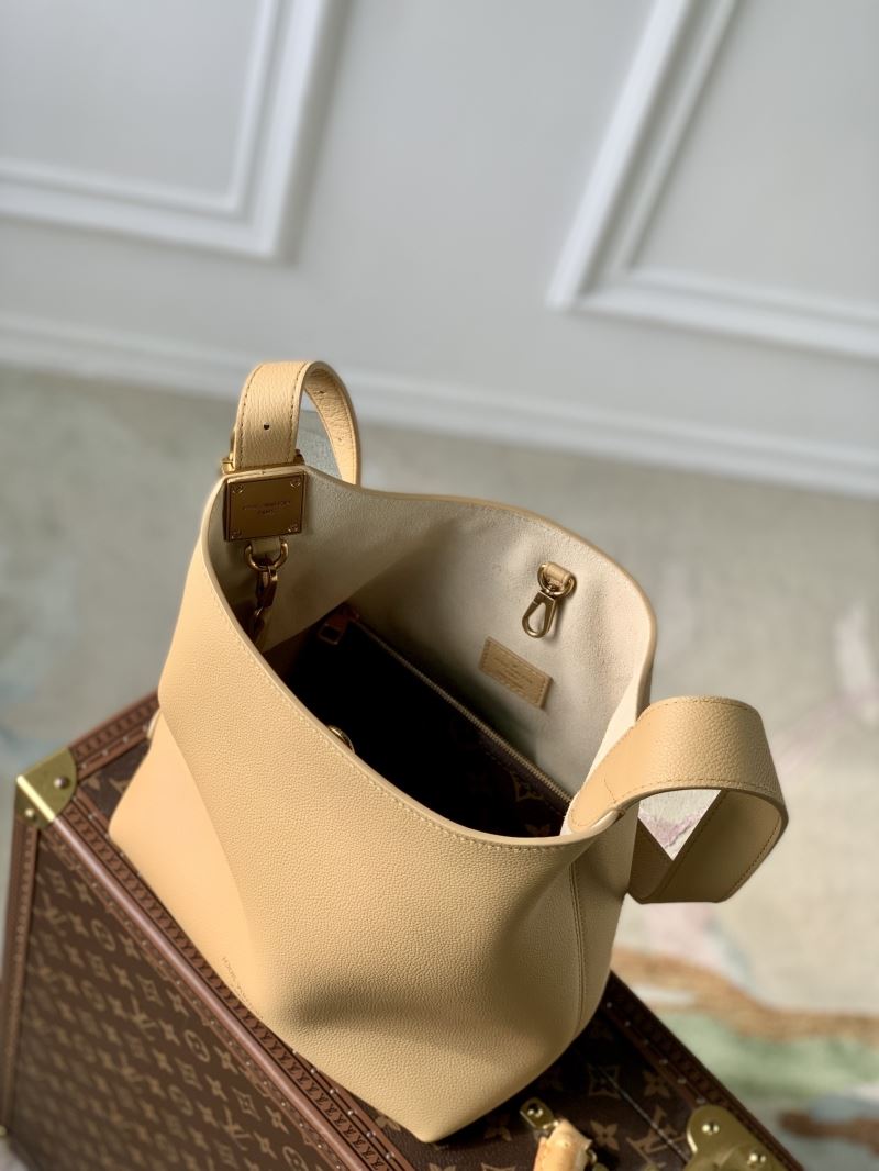 LV Hobo Bags